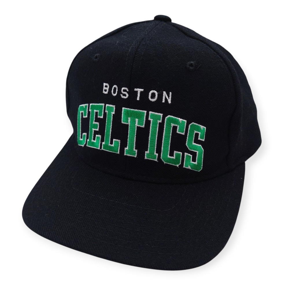 Vintage Starter Boston Celtics Wool Snapback Hat NBA Black RARE 90s Streetwear